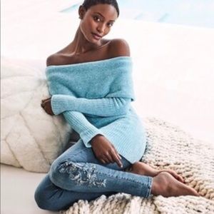 White House Black Market Chenille Off the Shoulder Sweater Large